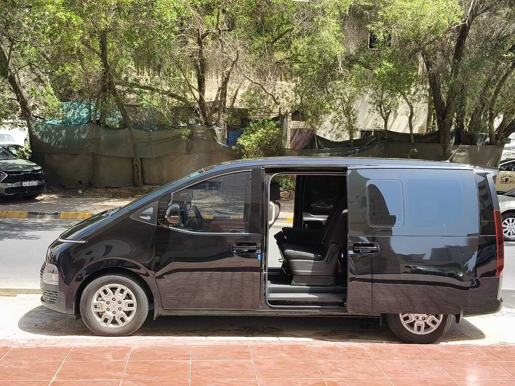 تاكسي المطار
