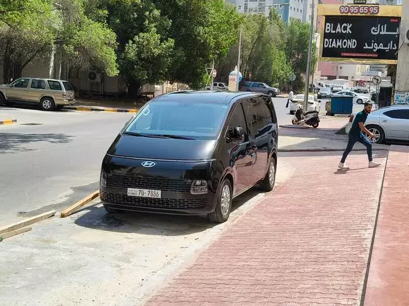 تاكسي المطار
